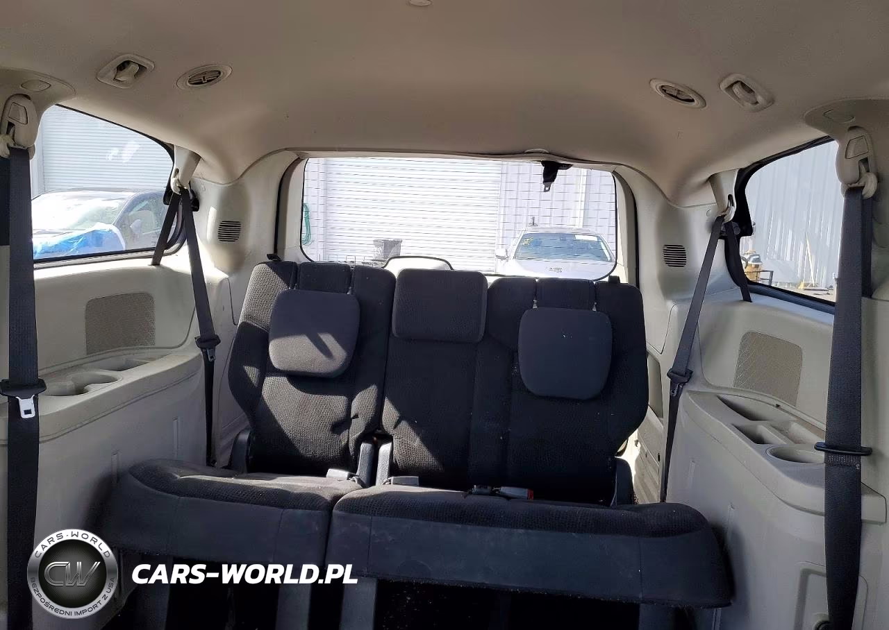 2019 Dodge Grand Caravan Se VIN:2C4RDGBG2KR740396 - 10