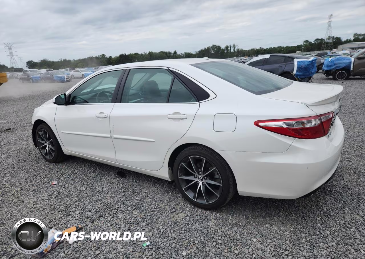 2015 Toyota Camry Xse V6 VIN:4T1BK1FK8FU568124 - 2