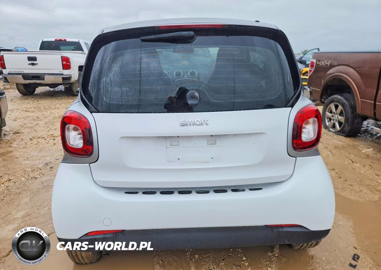 2016 Smart Fortwo VIN:WMEFJ5DA7GK142420 - 6