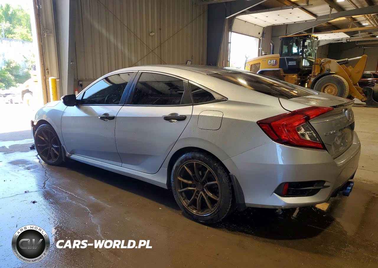 2019 Honda Civic Sport VIN:2HGFC2F82KH512594 - 2