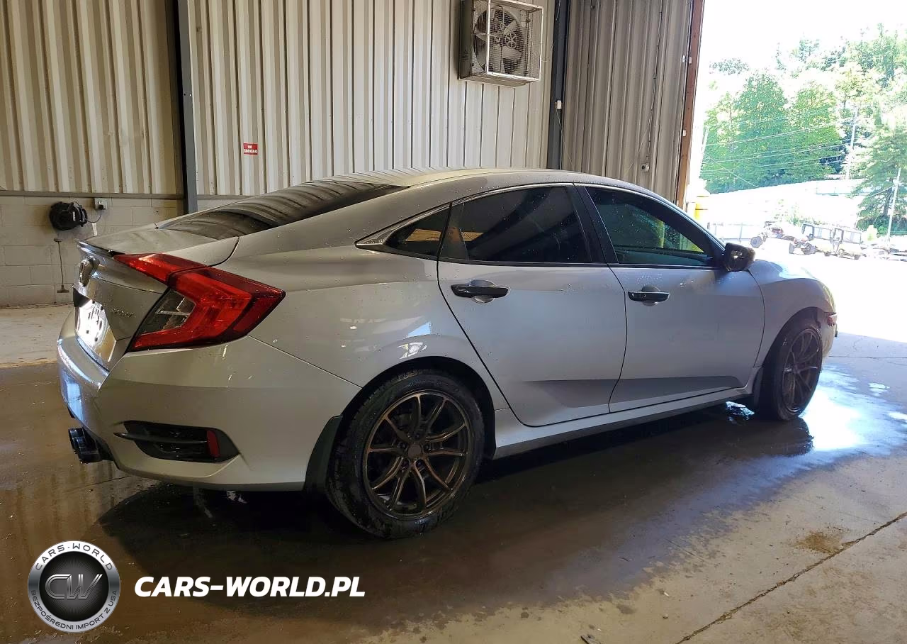 2019 Honda Civic Sport VIN:2HGFC2F82KH512594 - 3