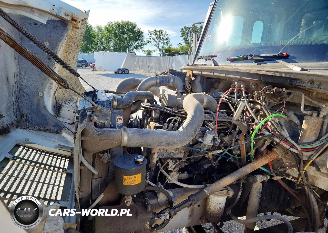 1998 Freightliner Fl70 Refuse Truck VIN:1FV6HLBB9WH888104 - 11