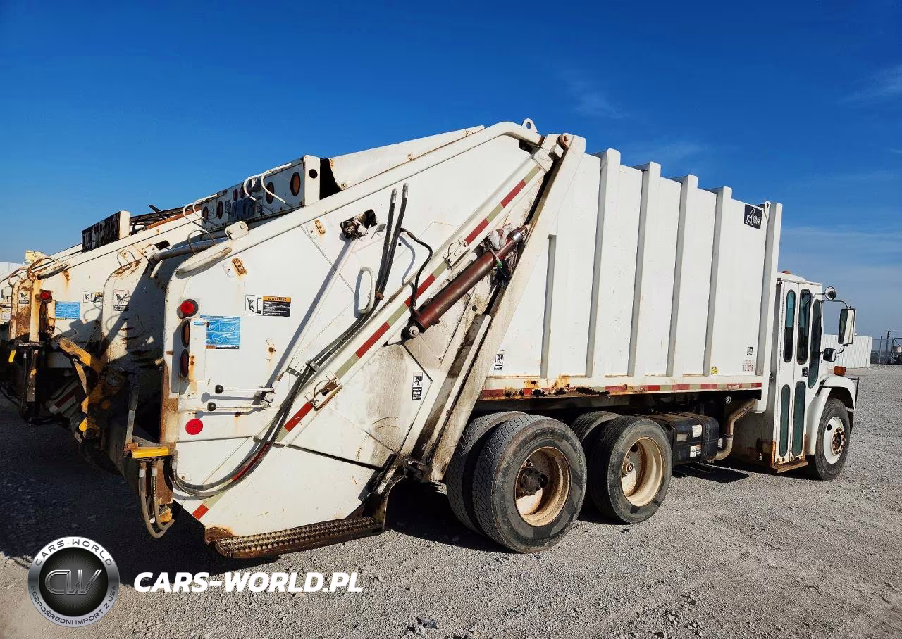 1998 Freightliner Fl70 Refuse Truck VIN:1FV6HLBB9WH888104 - 3