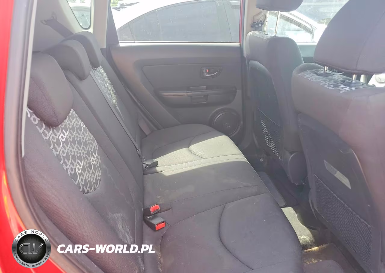 2010 Kia Soul + VIN:KNDJT2A26A7190838 - 10