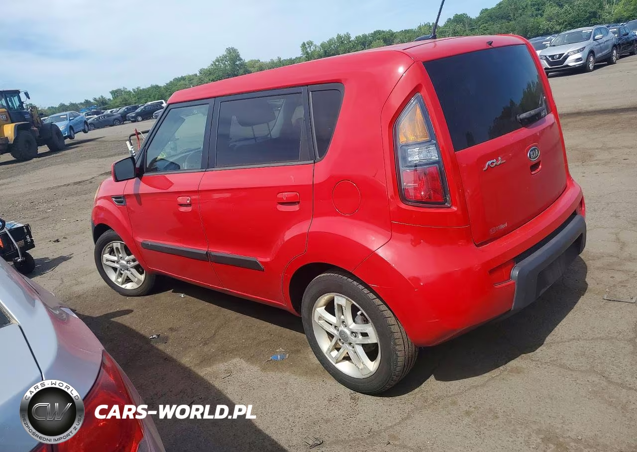 2010 Kia Soul + VIN:KNDJT2A26A7190838 - 2