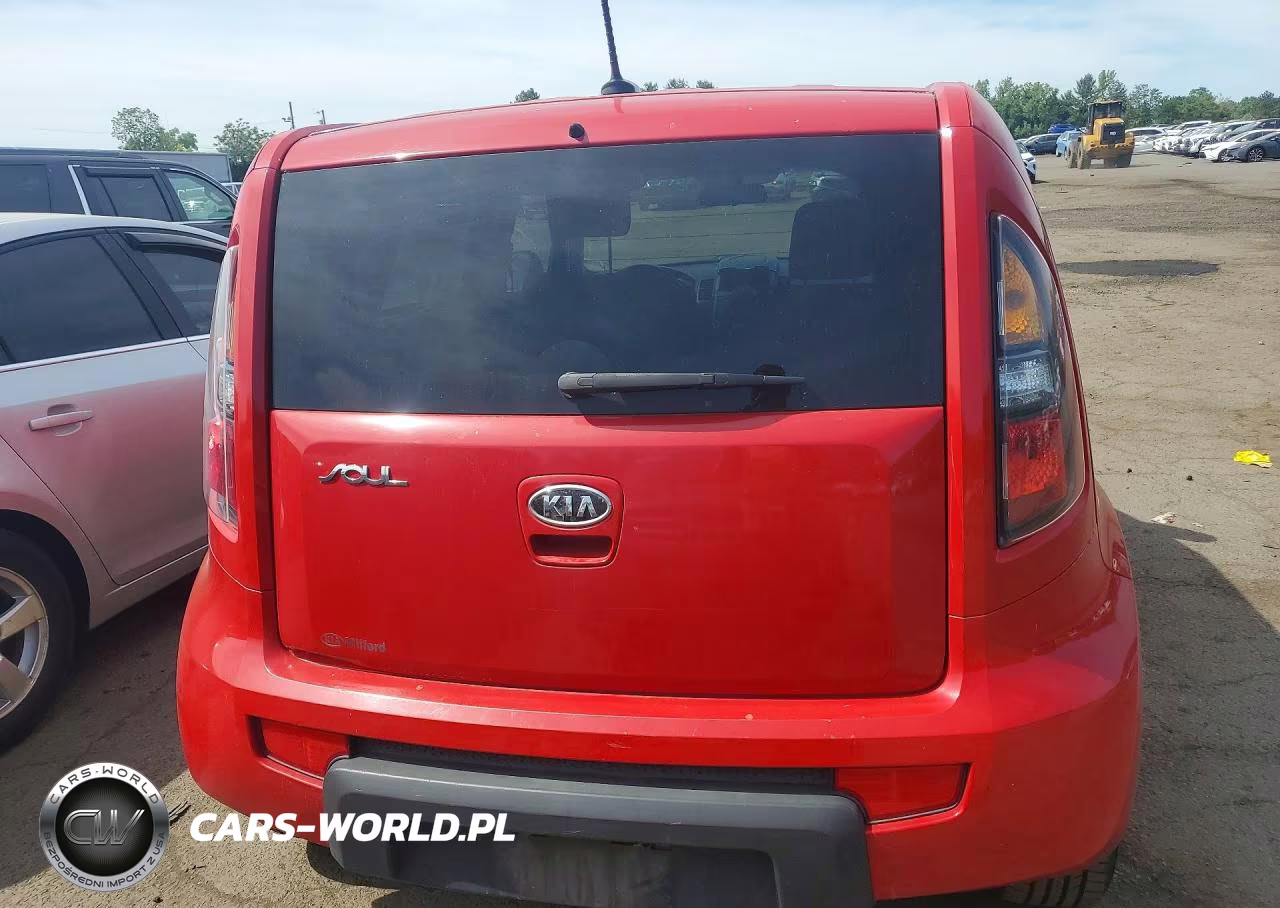 2010 Kia Soul + VIN:KNDJT2A26A7190838 - 6