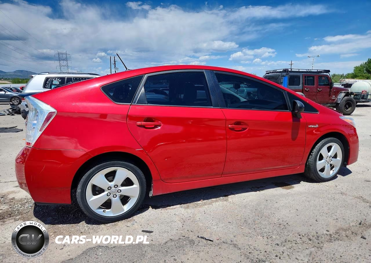 2010 Toyota Prius V VIN:JTDKN3DU2A0146216 - 3