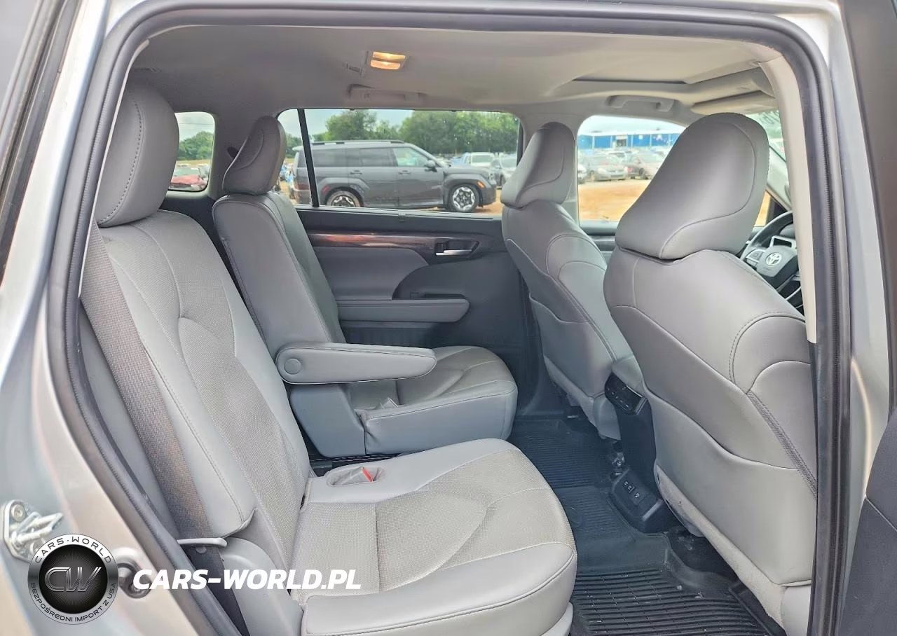 2020 Toyota Highlander Limited VIN:5TDYZRAH9LS031041 - 11