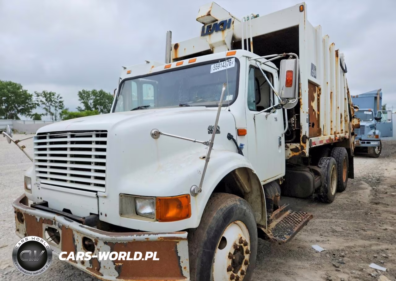 2000 International 4900 Refuse Truck VIN:1HTSDAAR3YH230387 - 2
