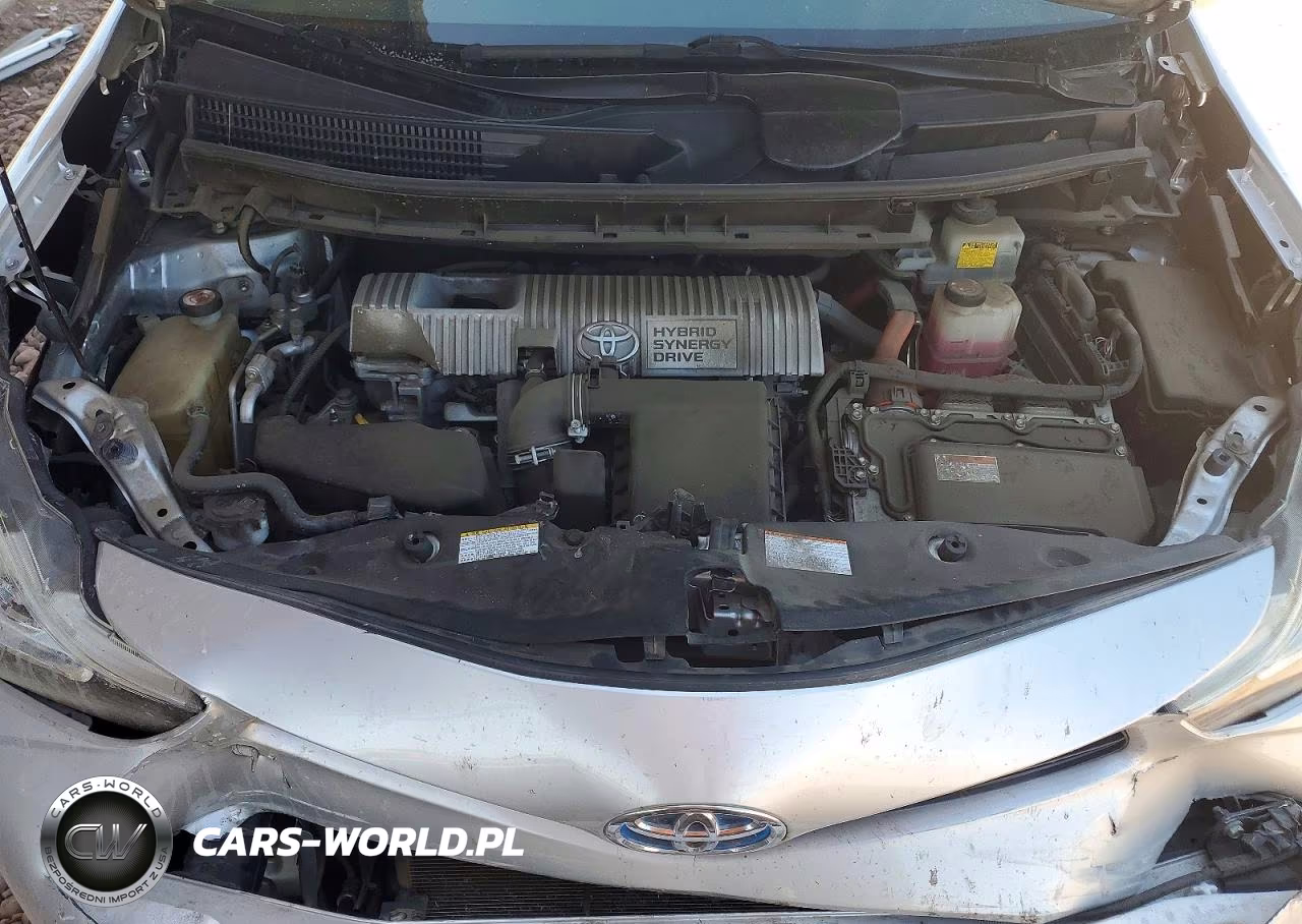 2017 Toyota Prius V Two VIN:JTDZN3EU8HJ071359 - 12