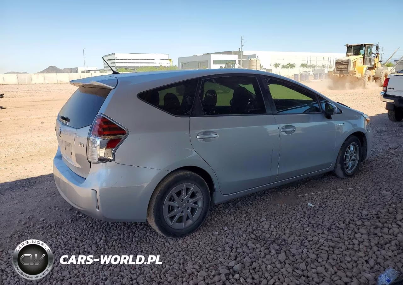 2017 Toyota Prius V Two VIN:JTDZN3EU8HJ071359 - 3
