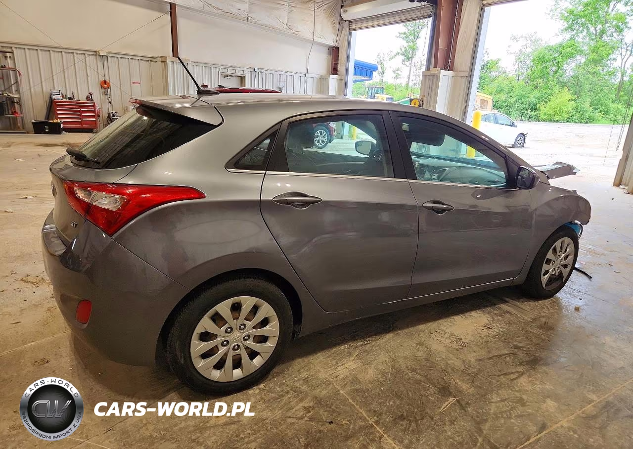 2017 Hyundai Elantra Gt Base VIN:KMHD35LH3HU376845 - 3