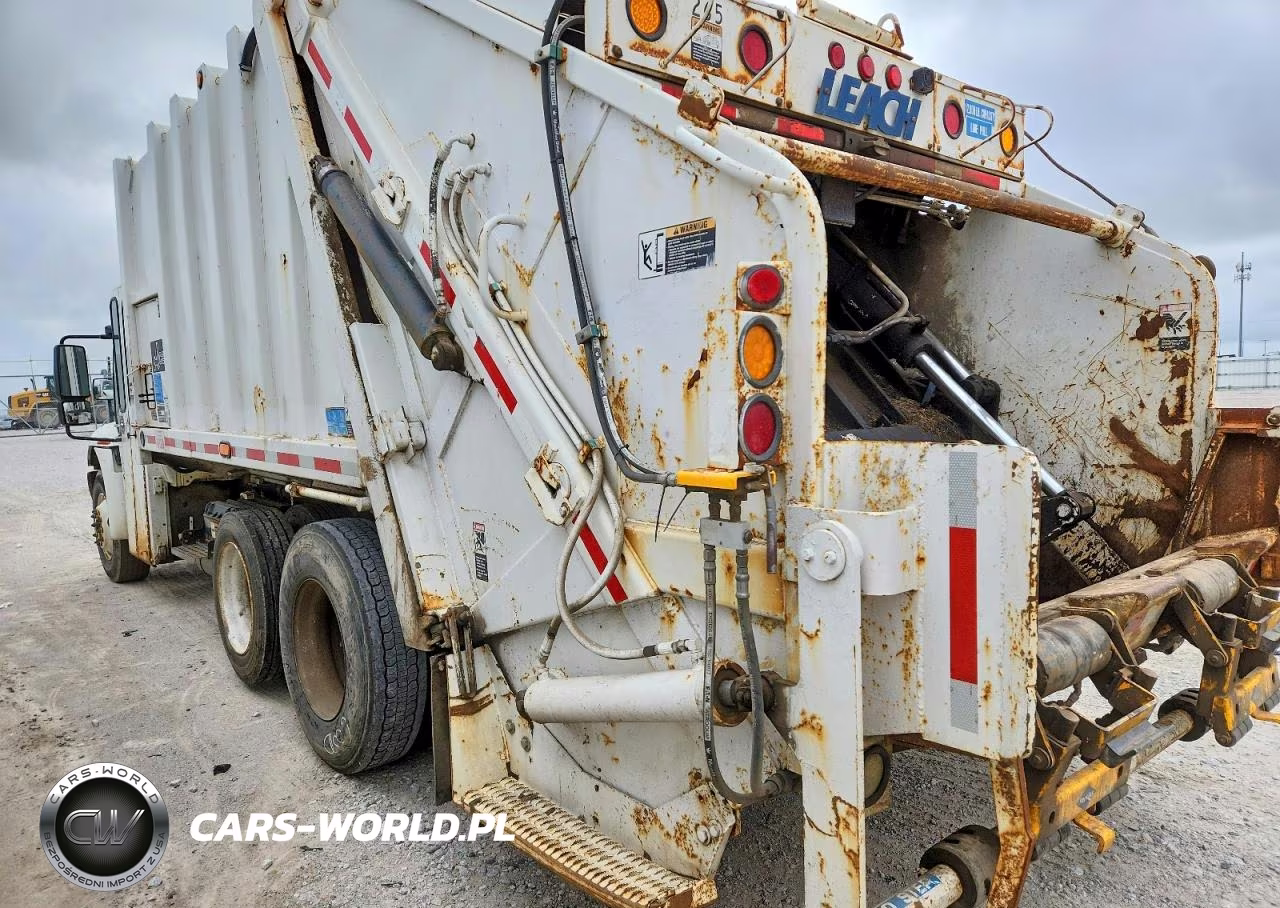 2004 International 4400 Refuse Truck VIN:1HTMKAAN44H660404 - 3