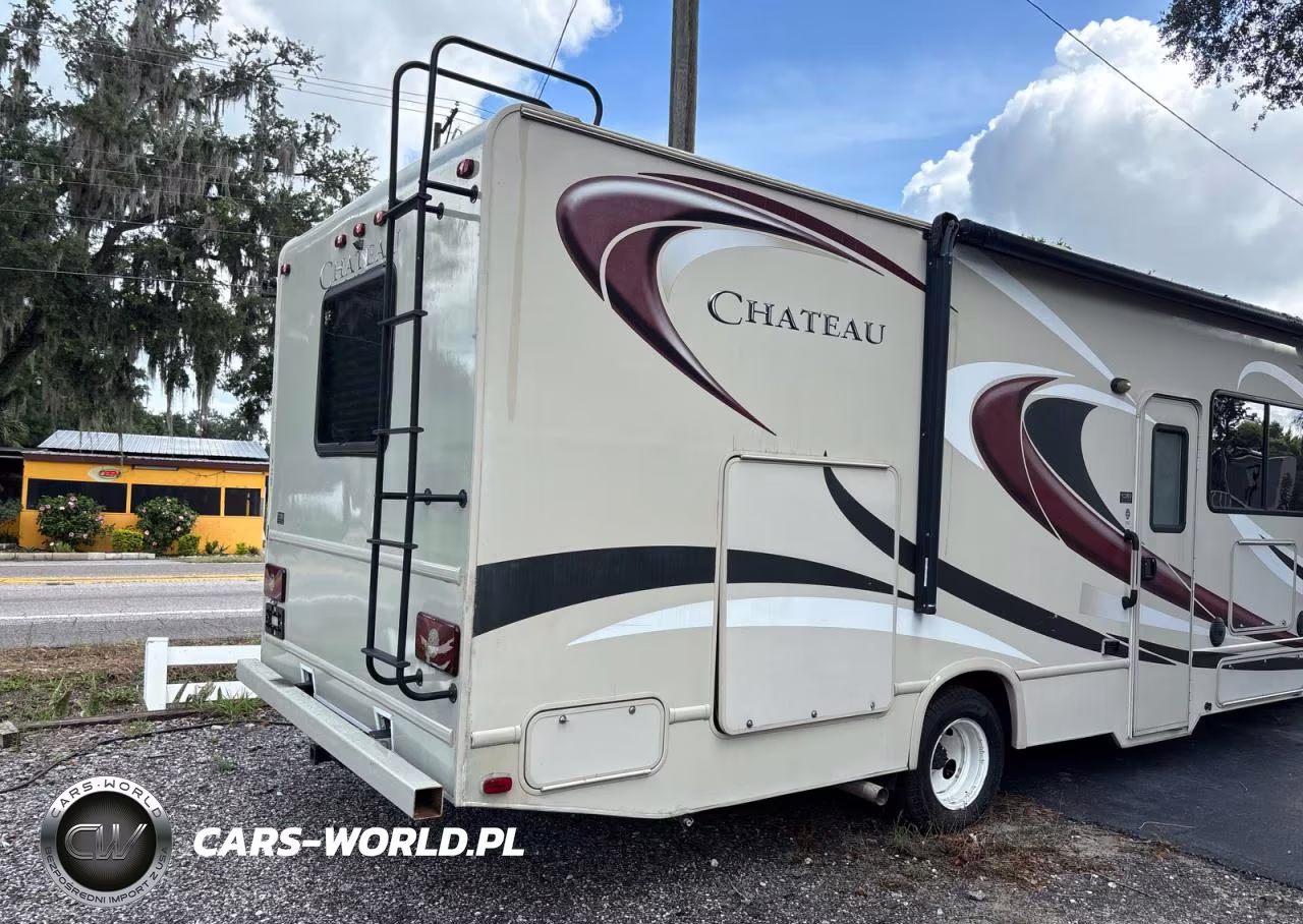 2016 Thor Motor Coach Chateau Camper VIN:1FDXE4FS5GDC19714 - 4