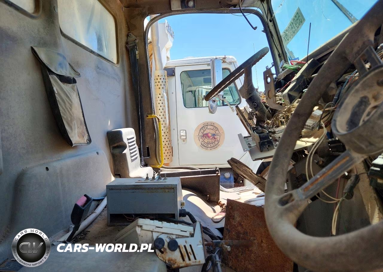 2004 Freightliner Medium Conventional Fl70 VIN:1FVABTCS54HM43866 - 5