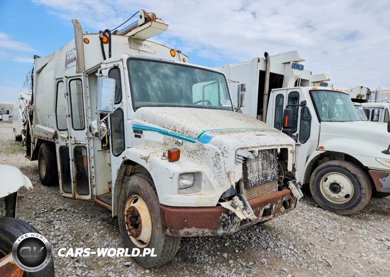 2004 Freightliner Fl70 Refuse Truck – zdjęcie 1 z 10