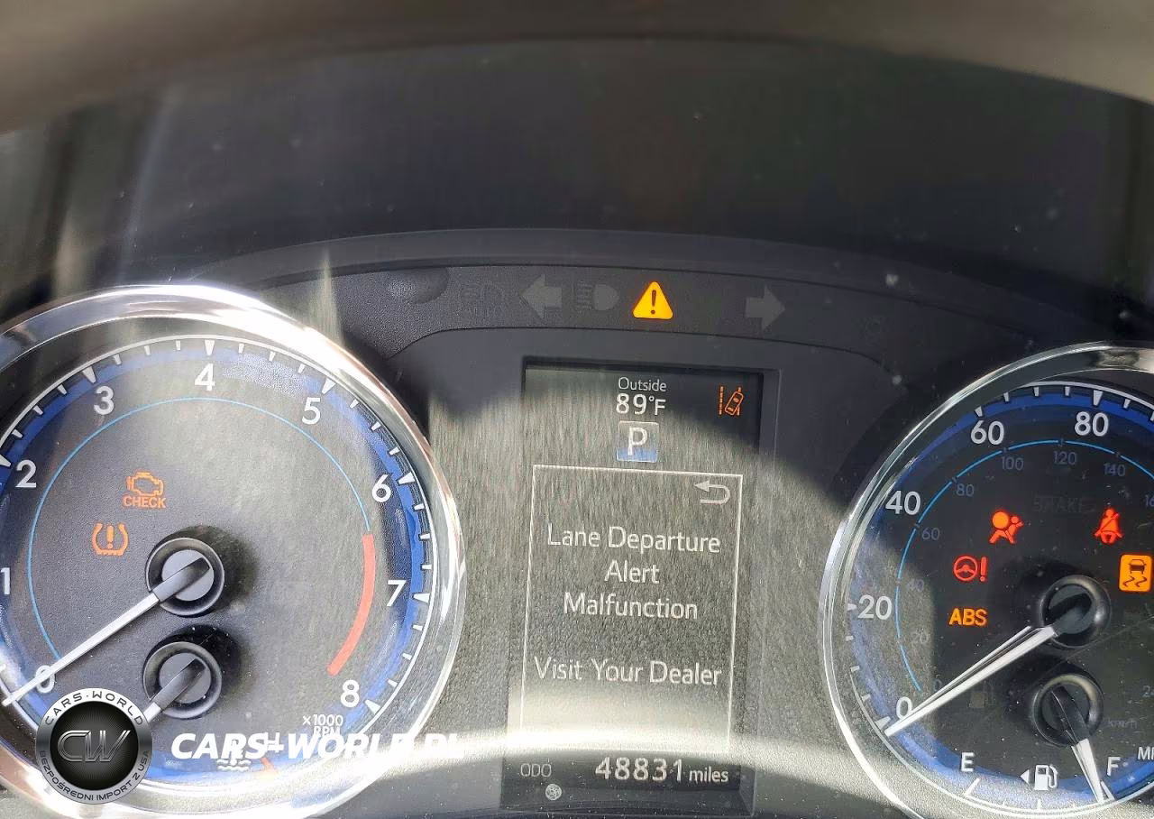 2019 Toyota Corolla Xle VIN:2T1BURHE0KC179053 - 9