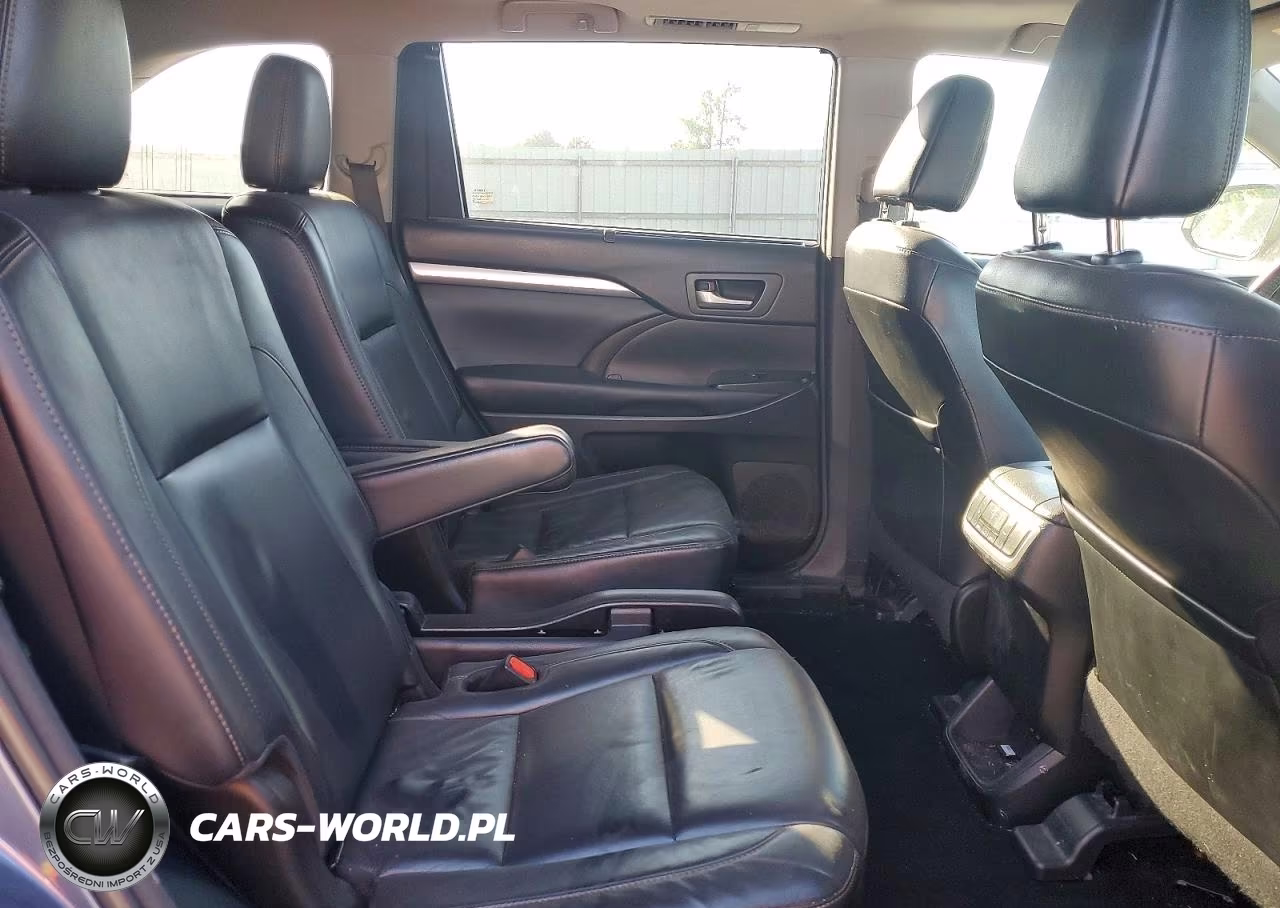 2018 Toyota Highlander Xle VIN:5TDKZRFH7JS280711 - 11