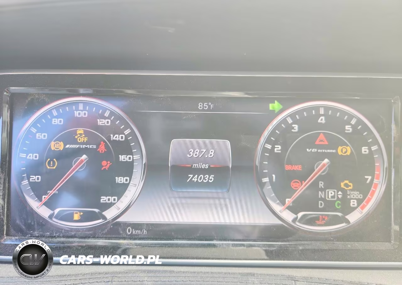 2015 Mercedes-Benz S 63 Amg VIN:WDDUG7JB0FA119214 - 9