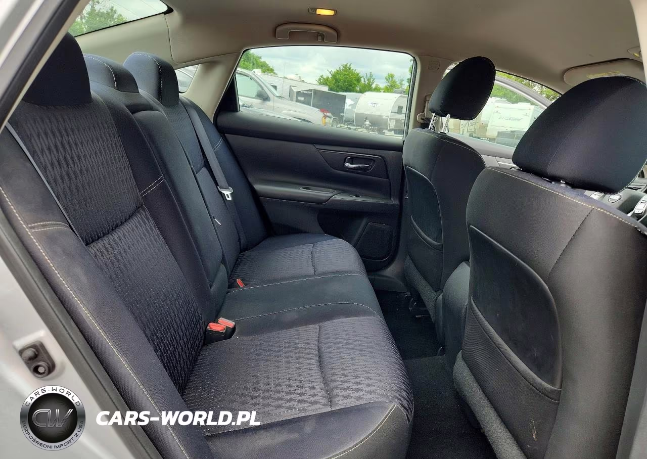 2017 Nissan Altima 2.5 S VIN:1N4AL3AP2HN343597 - 10