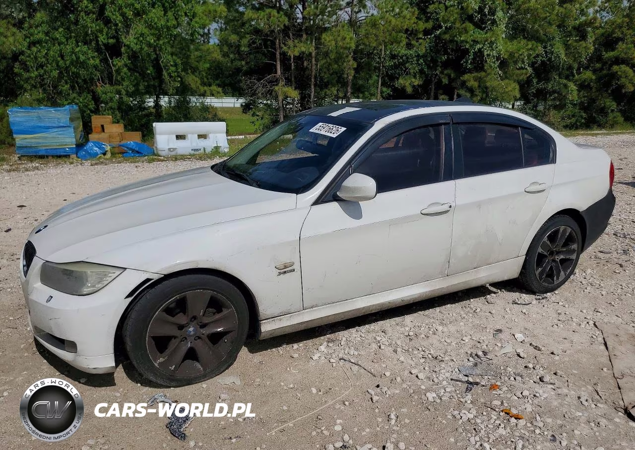 2011 BMW 328 Xi – zdjęcie 1 z 12