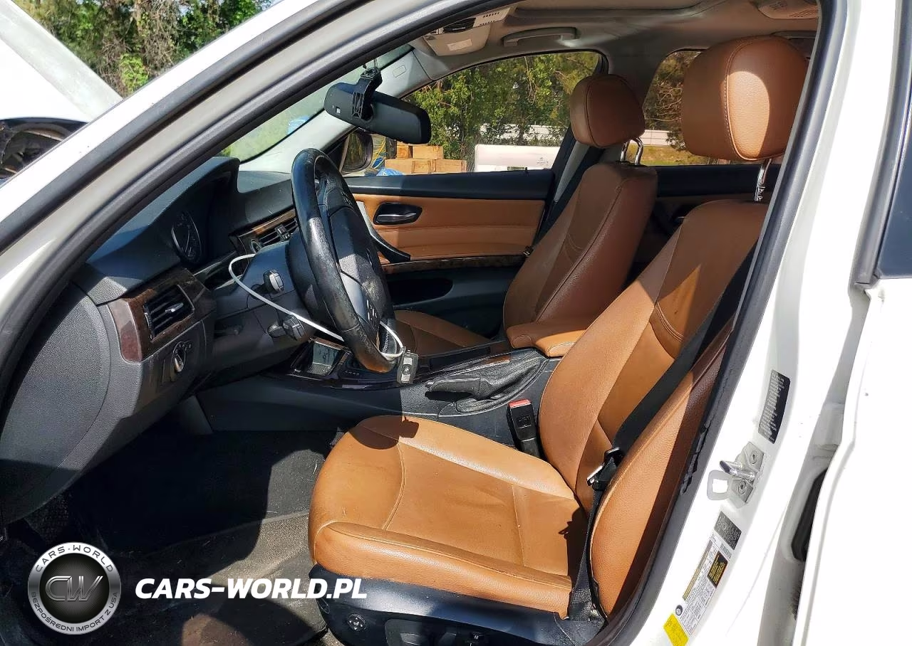 2011 BMW 328 Xi VIN:WBAPK7C51BA463168 - 7