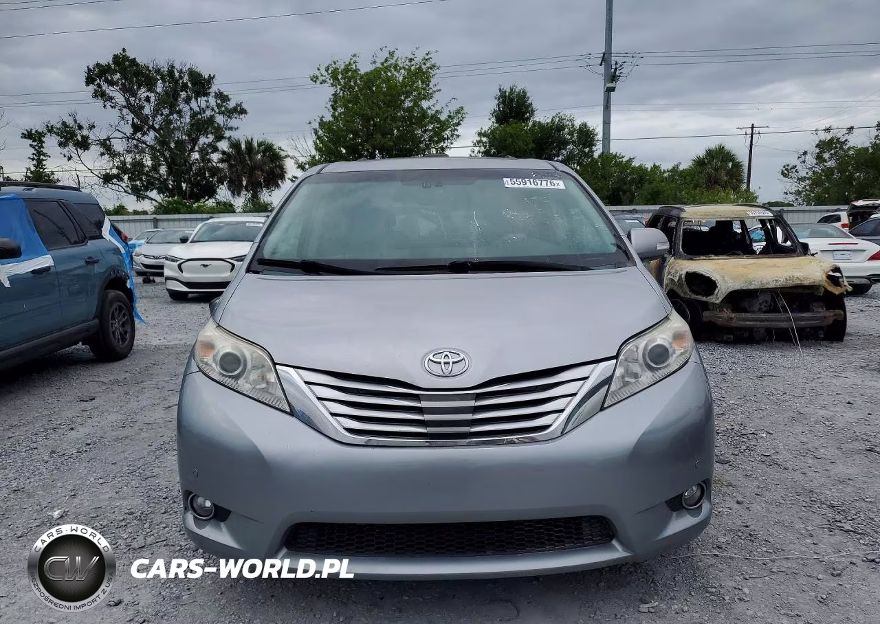 2013 Toyota Sienna Limited 7-Passenger VIN:5TDYK3DC6DS327007 - 5