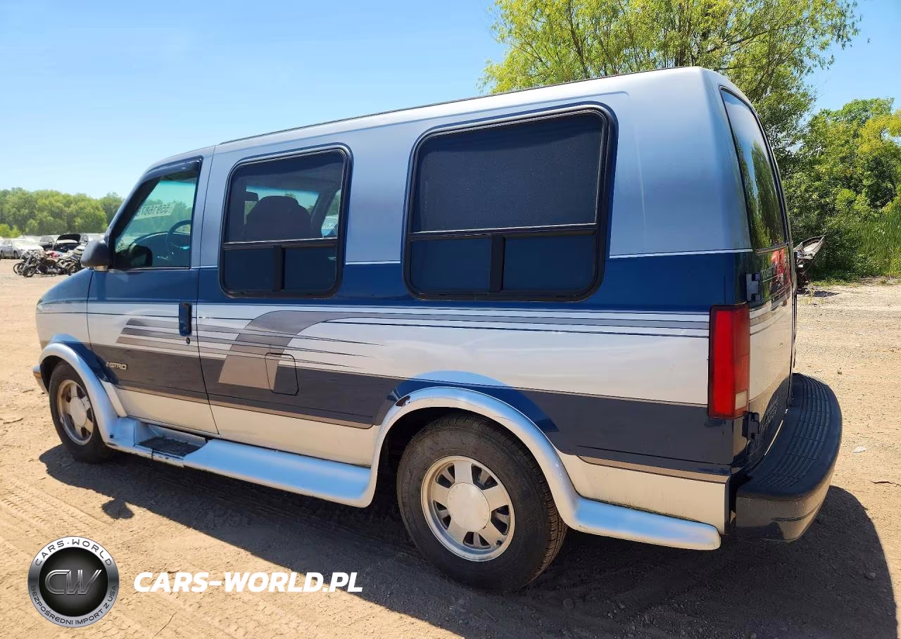 2002 Chevrolet Astro VIN:1GBDM19X12B156104 - 2