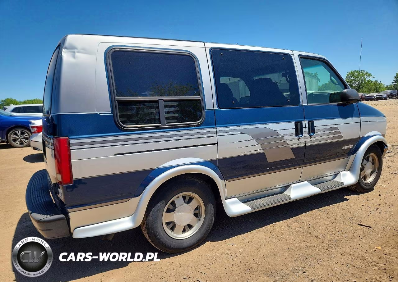 2002 Chevrolet Astro VIN:1GBDM19X12B156104 - 3