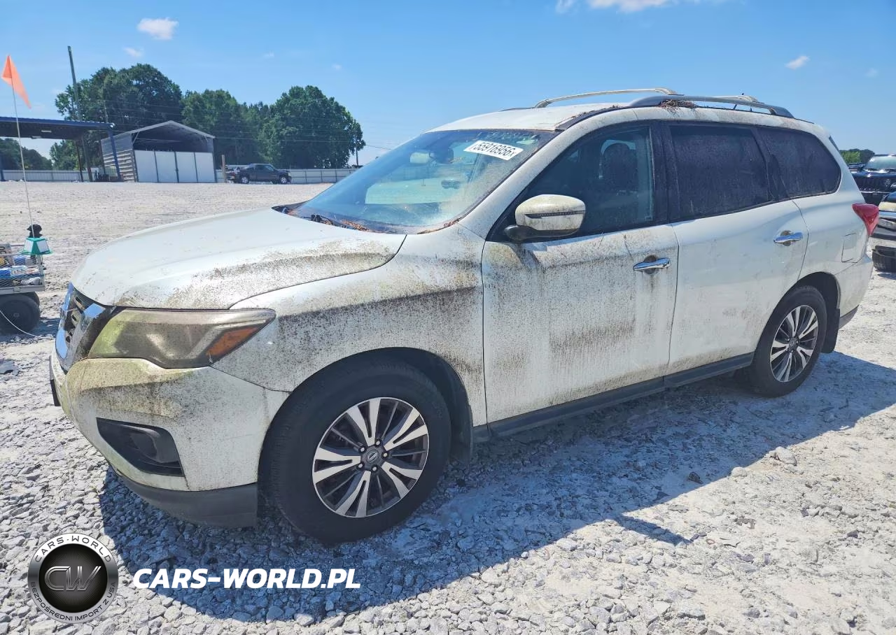 2017 Nissan Pathfinder Sv