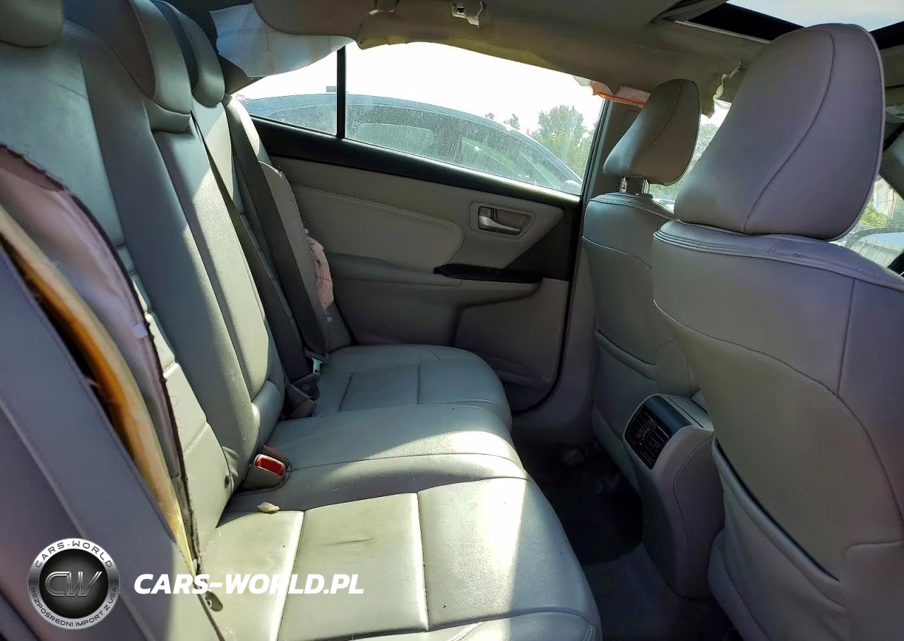 2017 Toyota Camry Xle VIN:4T1BF1FKXHU668927 - 10