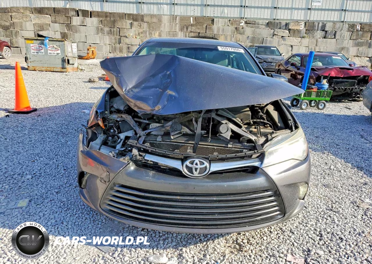 2017 Toyota Camry Xle VIN:4T1BF1FKXHU668927 - 5