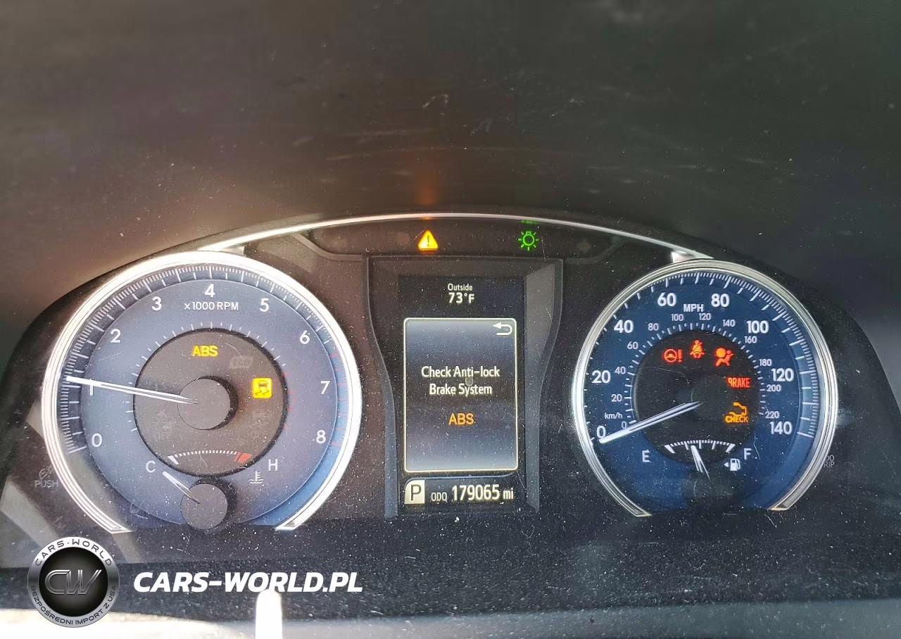 2017 Toyota Camry Xle VIN:4T1BF1FKXHU668927 - 9