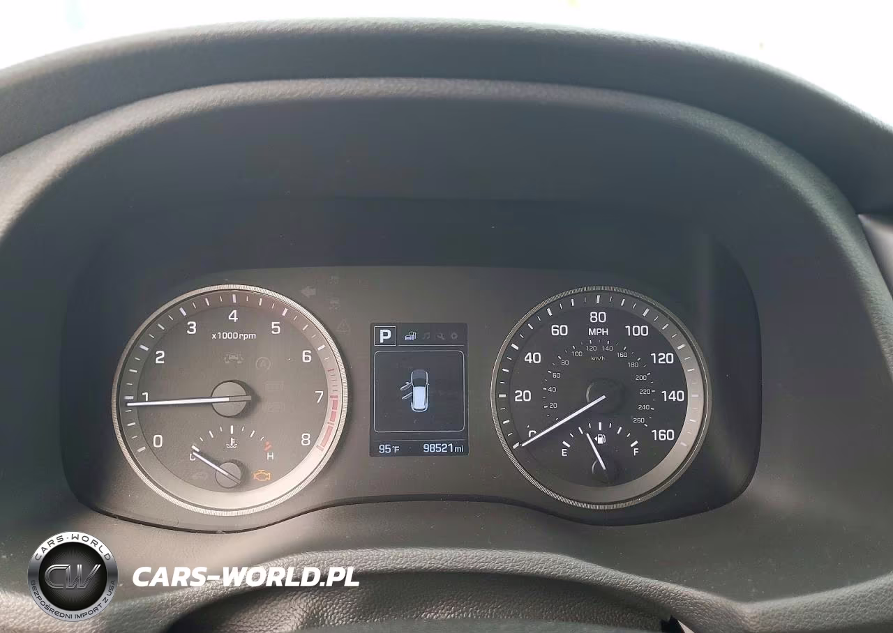 2016 Hyundai Tucson Sport VIN:KM8J33A21GU212563 - 9