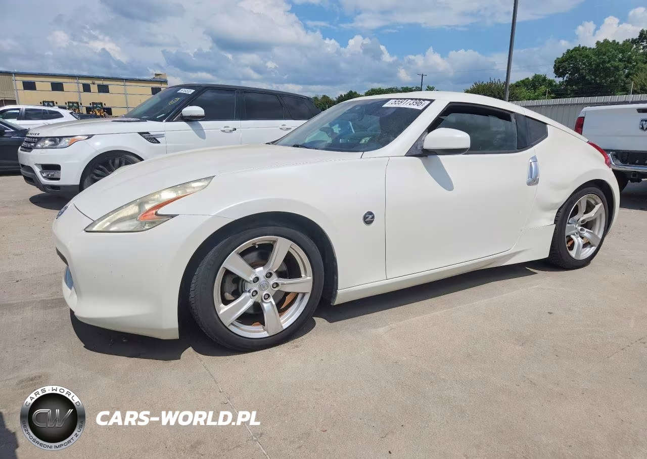 2011 Nissan 370Z Base
