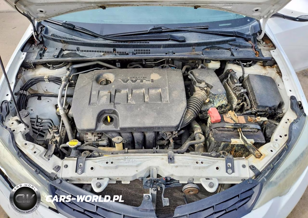 2015 Toyota Corolla S Plus VIN:5YFBURHE4FP188795 - 11