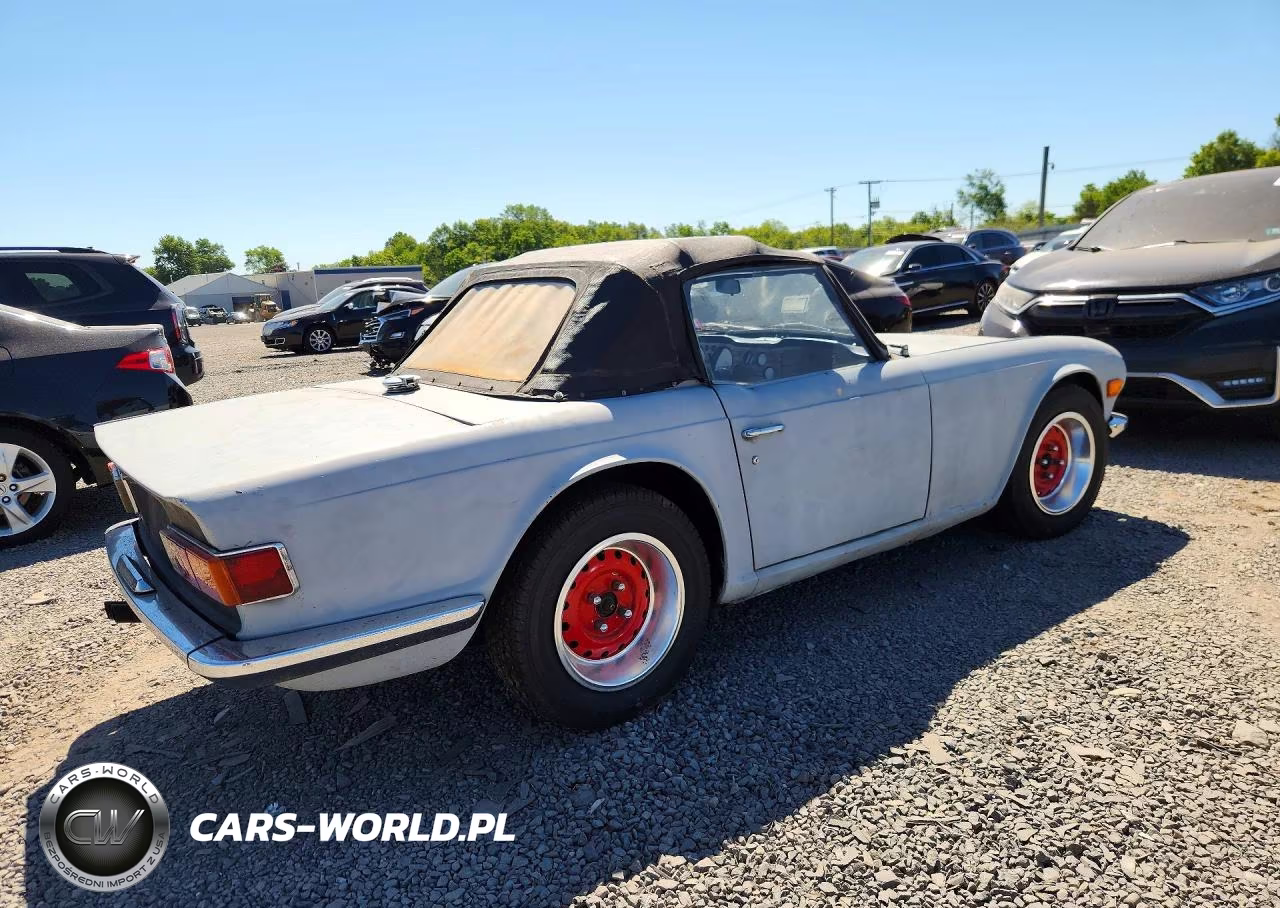 1970 Triumph Car Tr6C Trophy 650 VIN:LOT-3-55918026 - 3