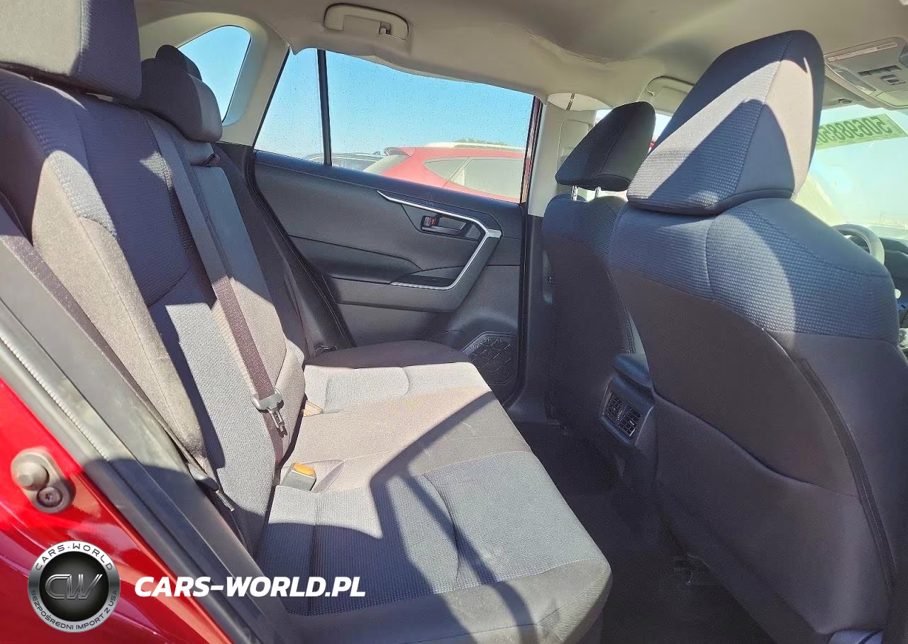 2024 Toyota Rav4 Le VIN:JTMMWRFV7RD268637 - 10