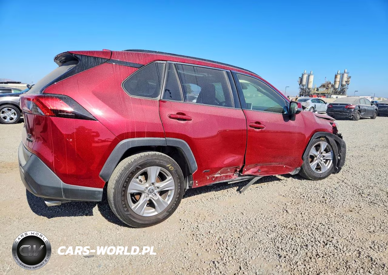 2024 Toyota Rav4 Le VIN:JTMMWRFV7RD268637 - 3