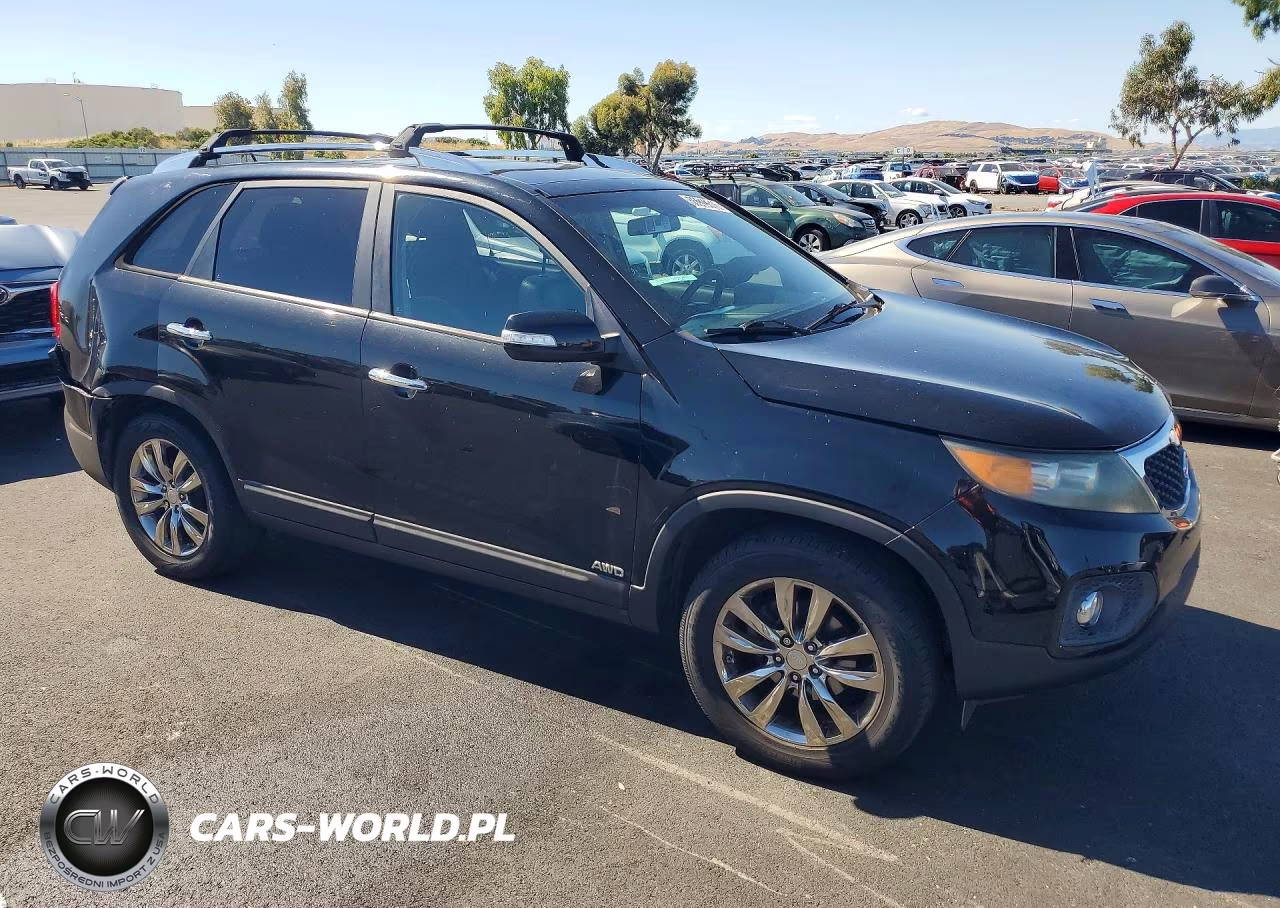 2011 Kia Sorento Ex VIN:5XYKUDA2XBG135133 - 4