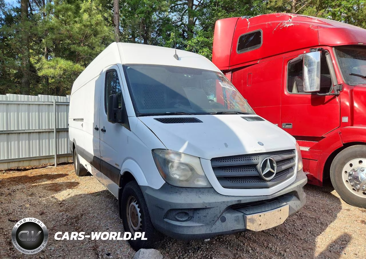 2014 Mercedes-Benz Sprinter 2500 VIN:WD3PE8DC5E5881267 - 4