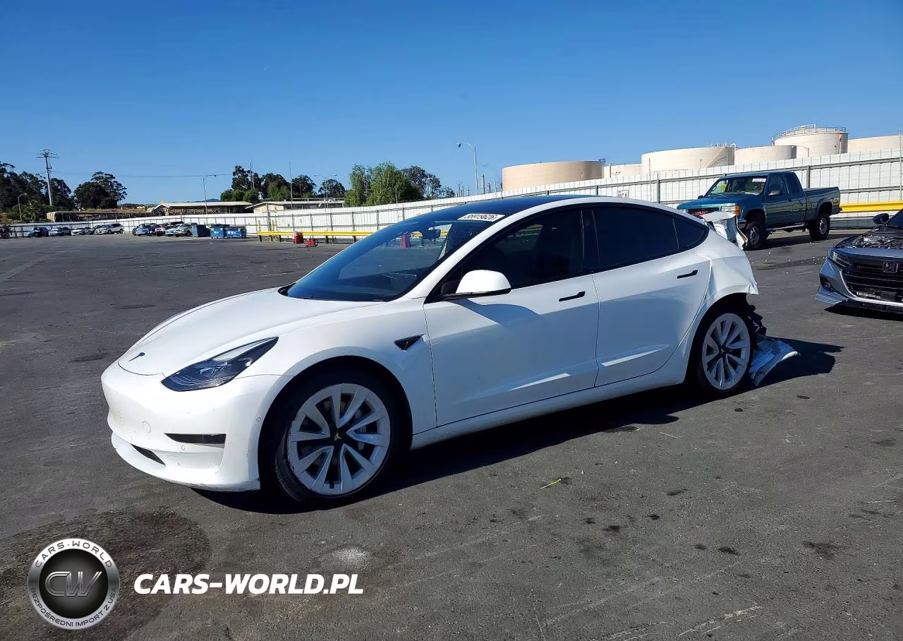 2021 Tesla Model 3 – zdjęcie 1 z 12