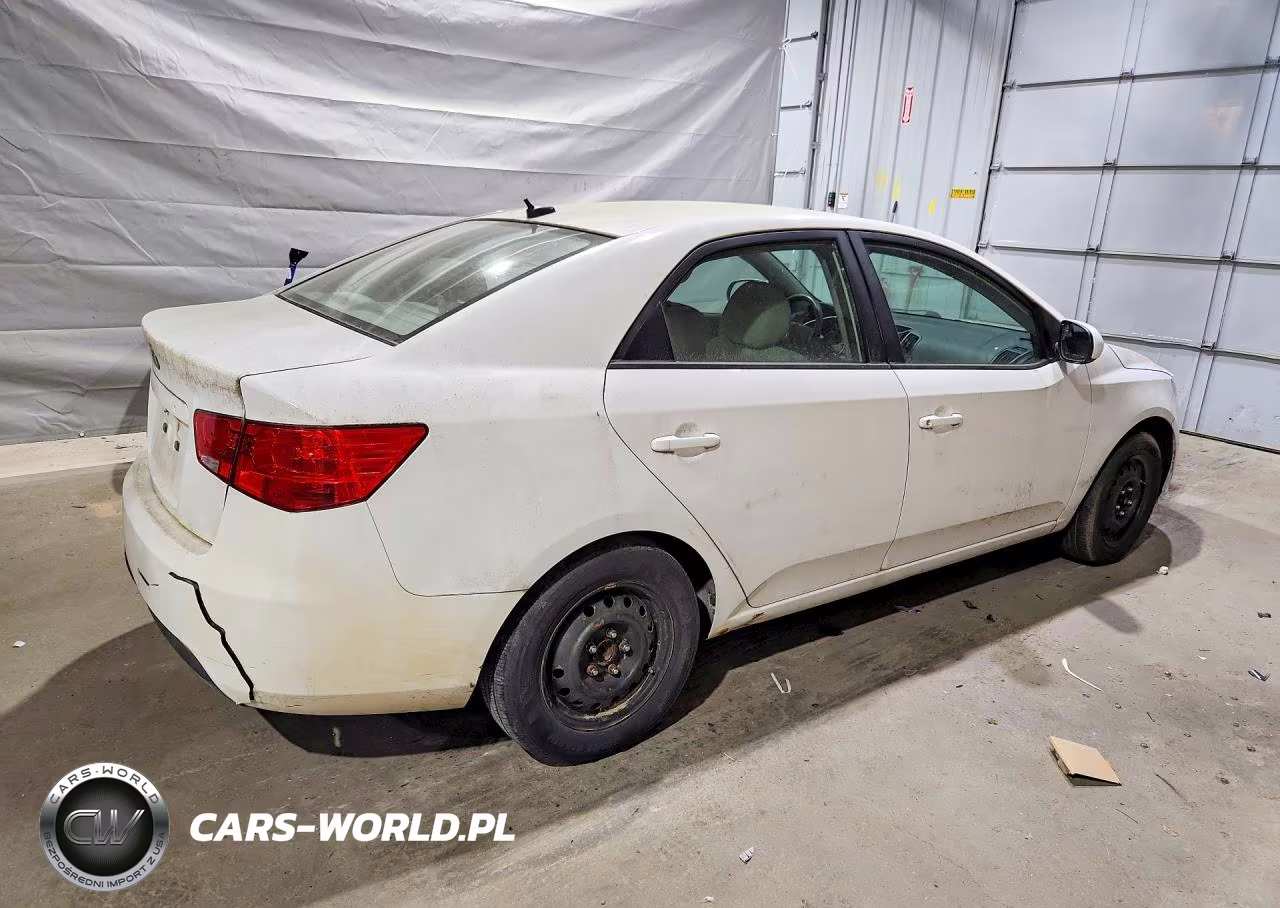 2011 Kia Forte Lx VIN:KNAFT4A28B5382936 - 3