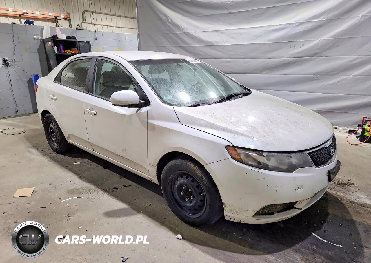 2011 Kia Forte Lx VIN:KNAFT4A28B5382936 - 4