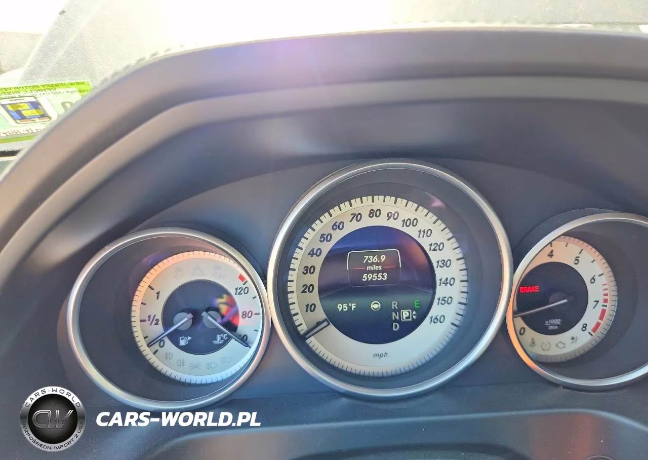 2016 Mercedes-Benz E 400 VIN:WDDHF6FB8GB215224 - 9