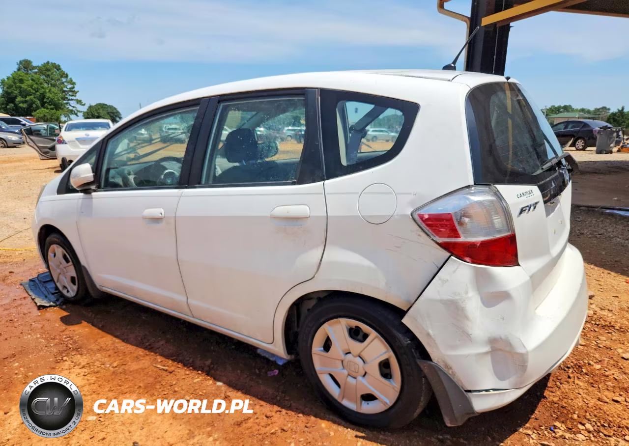 2013 Honda Fit VIN:JHMGE8G32DC015441 - 2