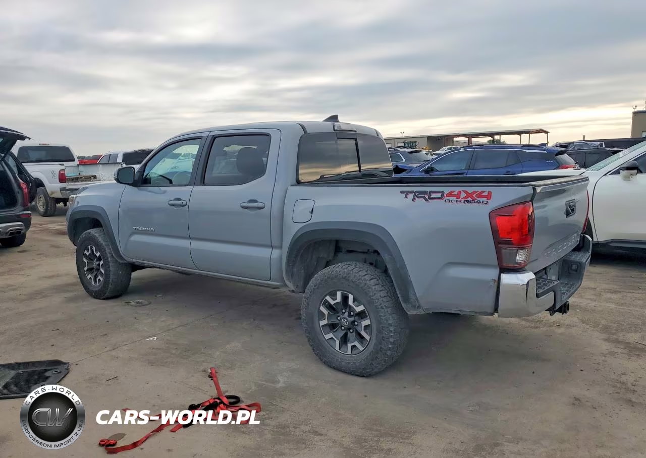 2018 Toyota Tacoma Trd Off-Road VIN:3TMCZ5AN2JM134744 - 2