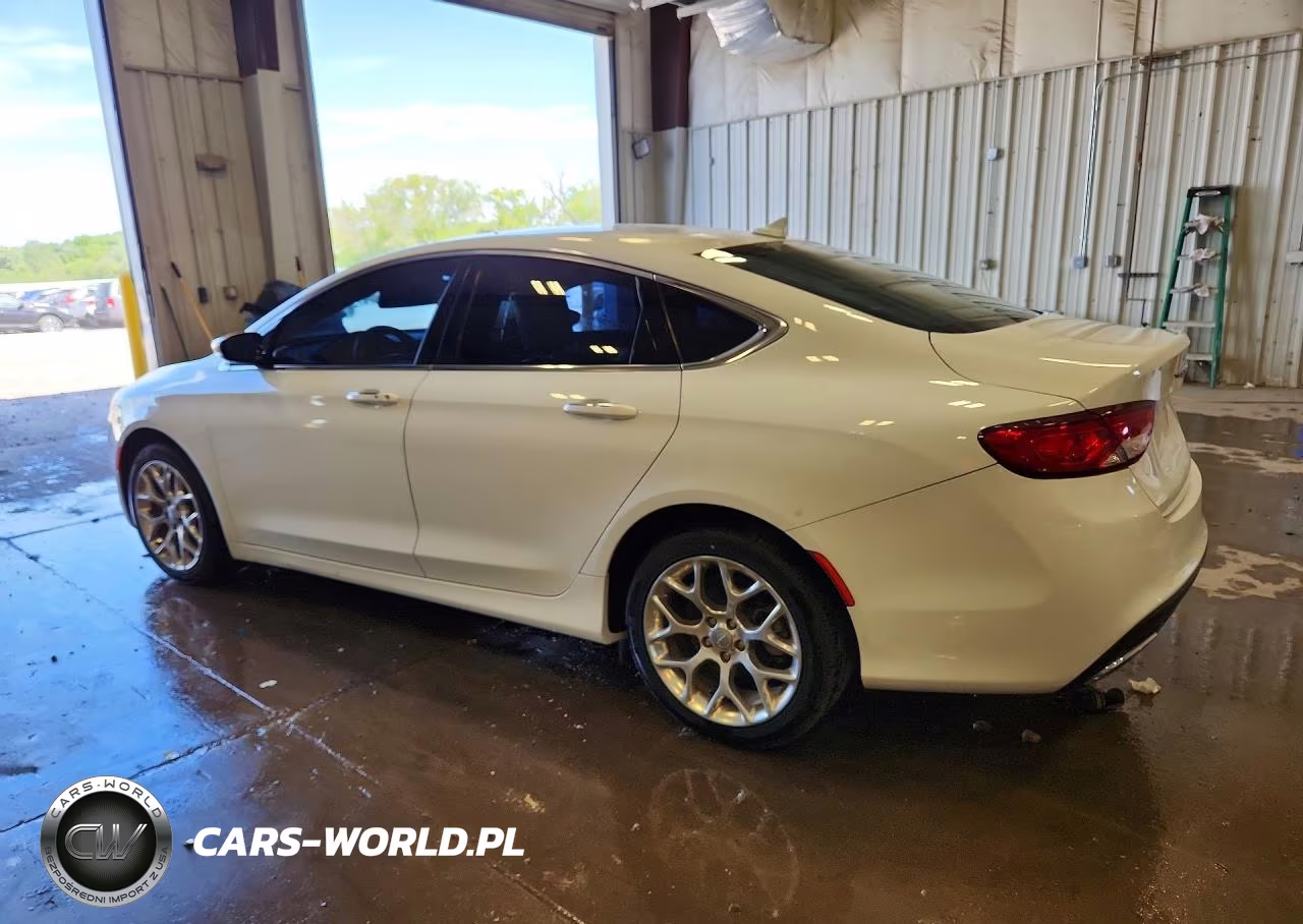 2015 Chrysler 200 C VIN:1C3CCCCG9FN728012 - 2