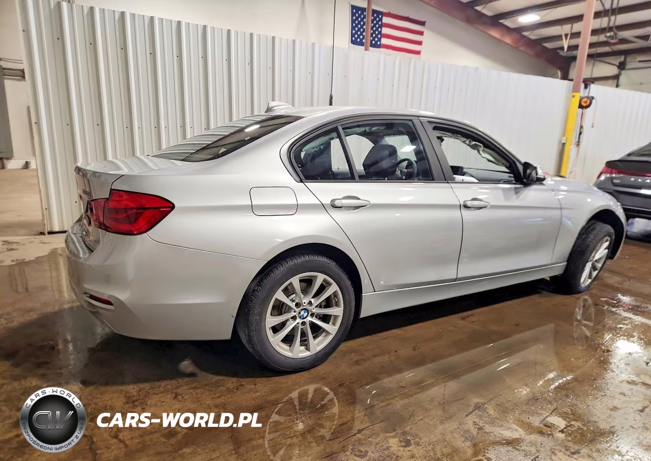 2018 BMW 320 Xi VIN:WBA8A3C58JA505334 - 3