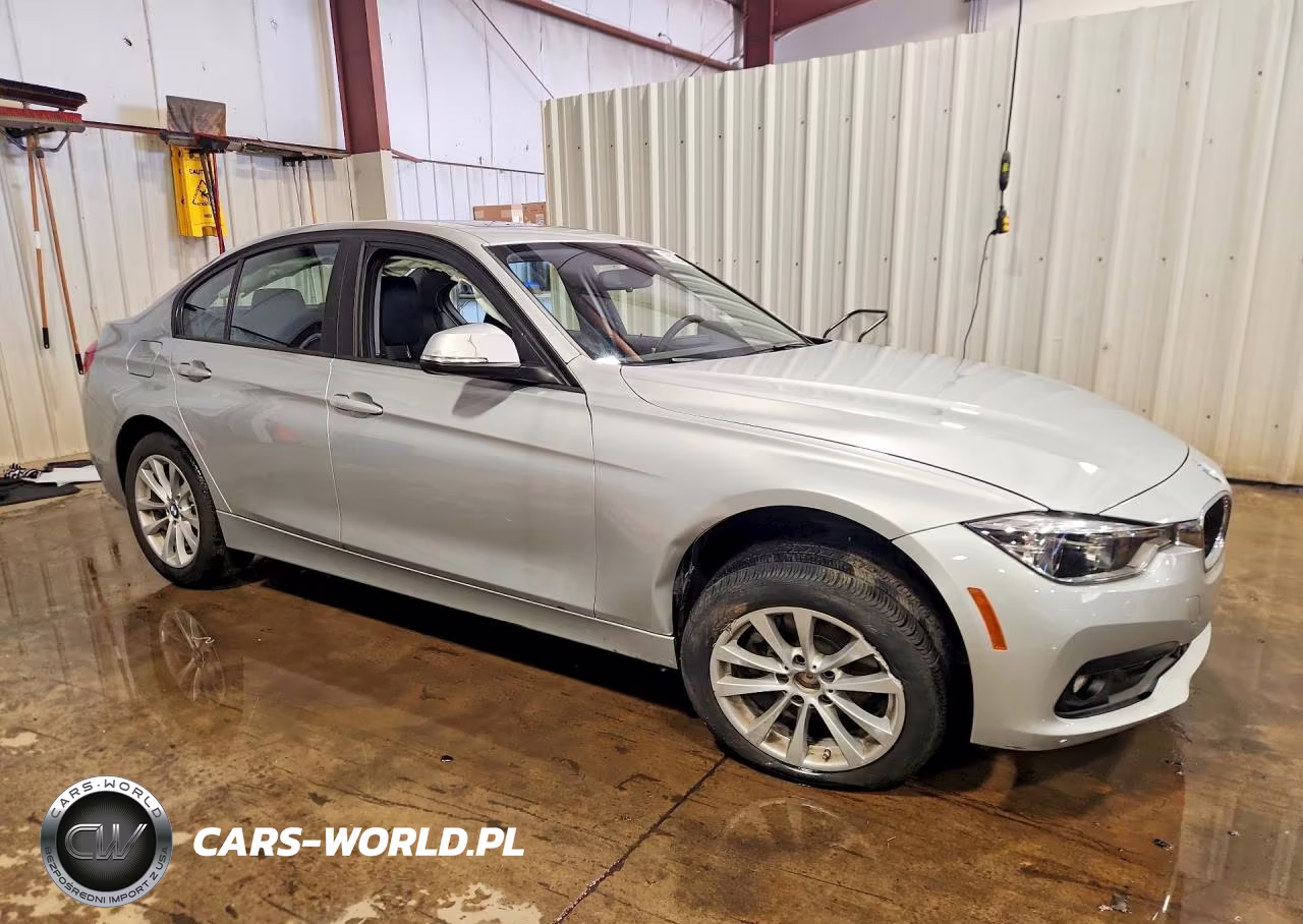 2018 BMW 320 Xi VIN:WBA8A3C58JA505334 - 4
